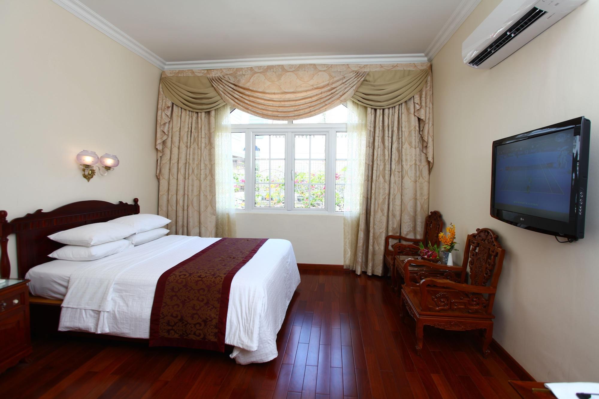 Hotel Continental Saigon Ho Chi Minh City Exterior photo