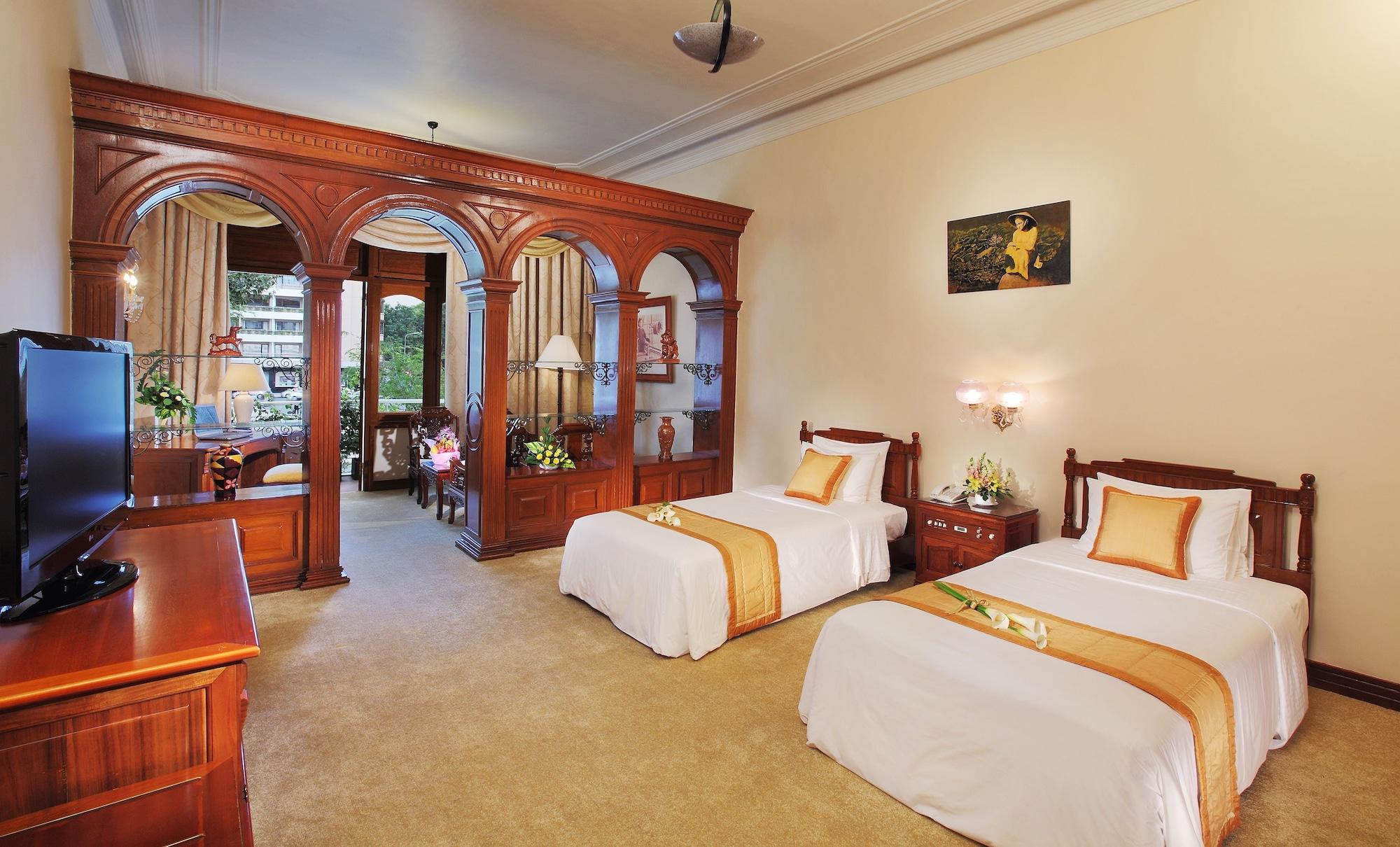 Hotel Continental Saigon Ho Chi Minh City Exterior photo