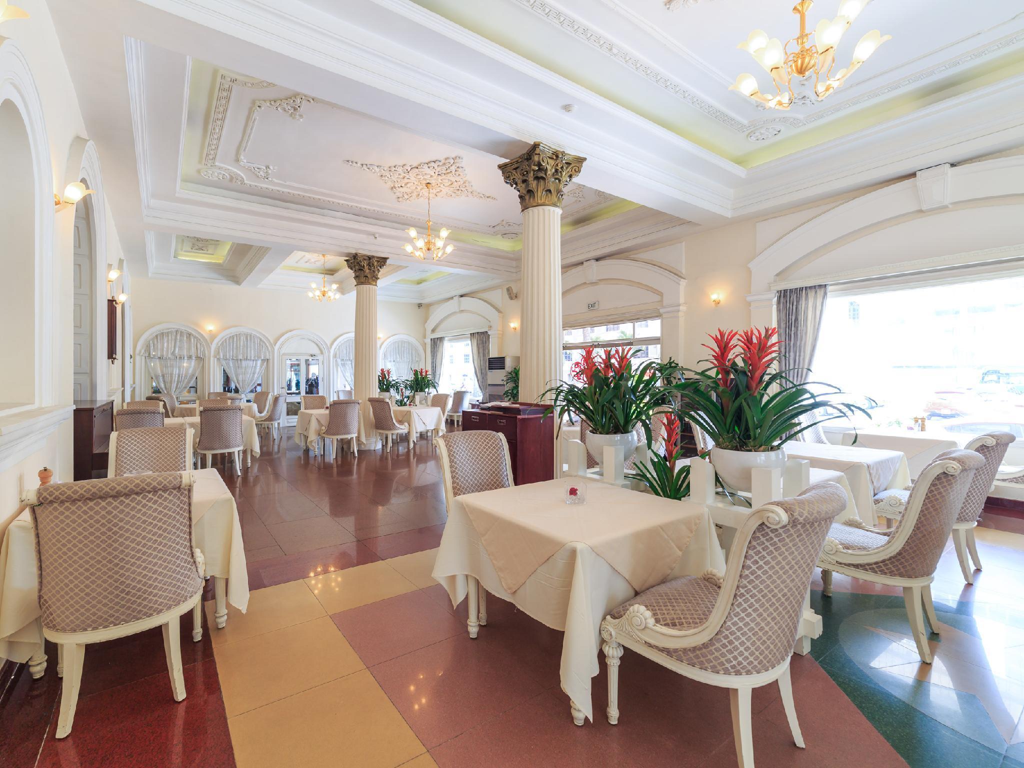 Hotel Continental Saigon Ho Chi Minh City Exterior photo