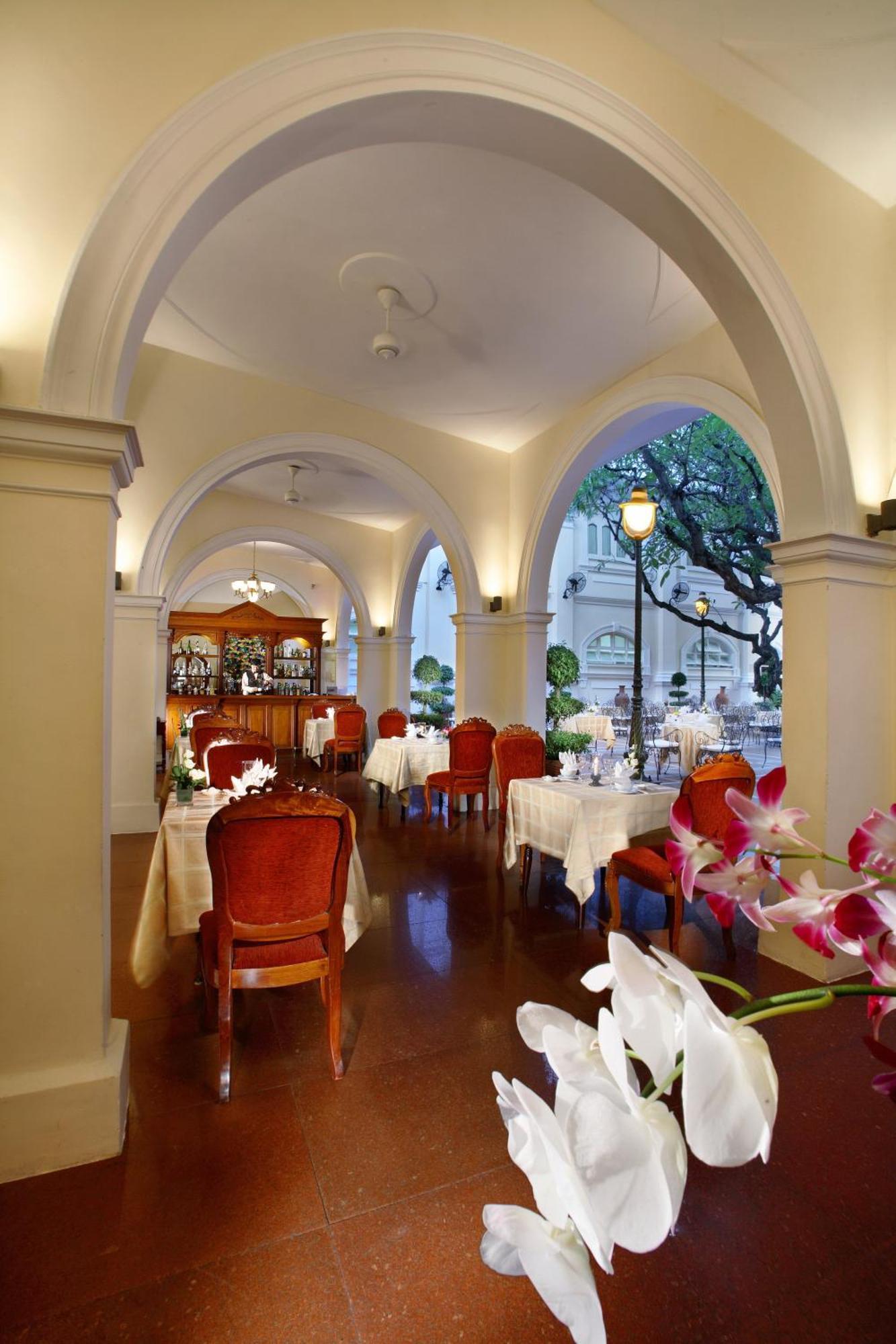 Hotel Continental Saigon Ho Chi Minh City Exterior photo